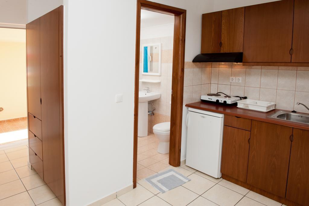 Thodorou Village Agia Marina Habitación foto
